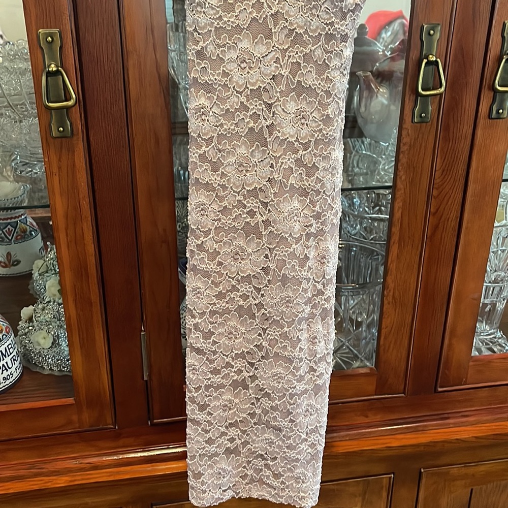 Sexy rose gold lace dress - Picture 3 of 7